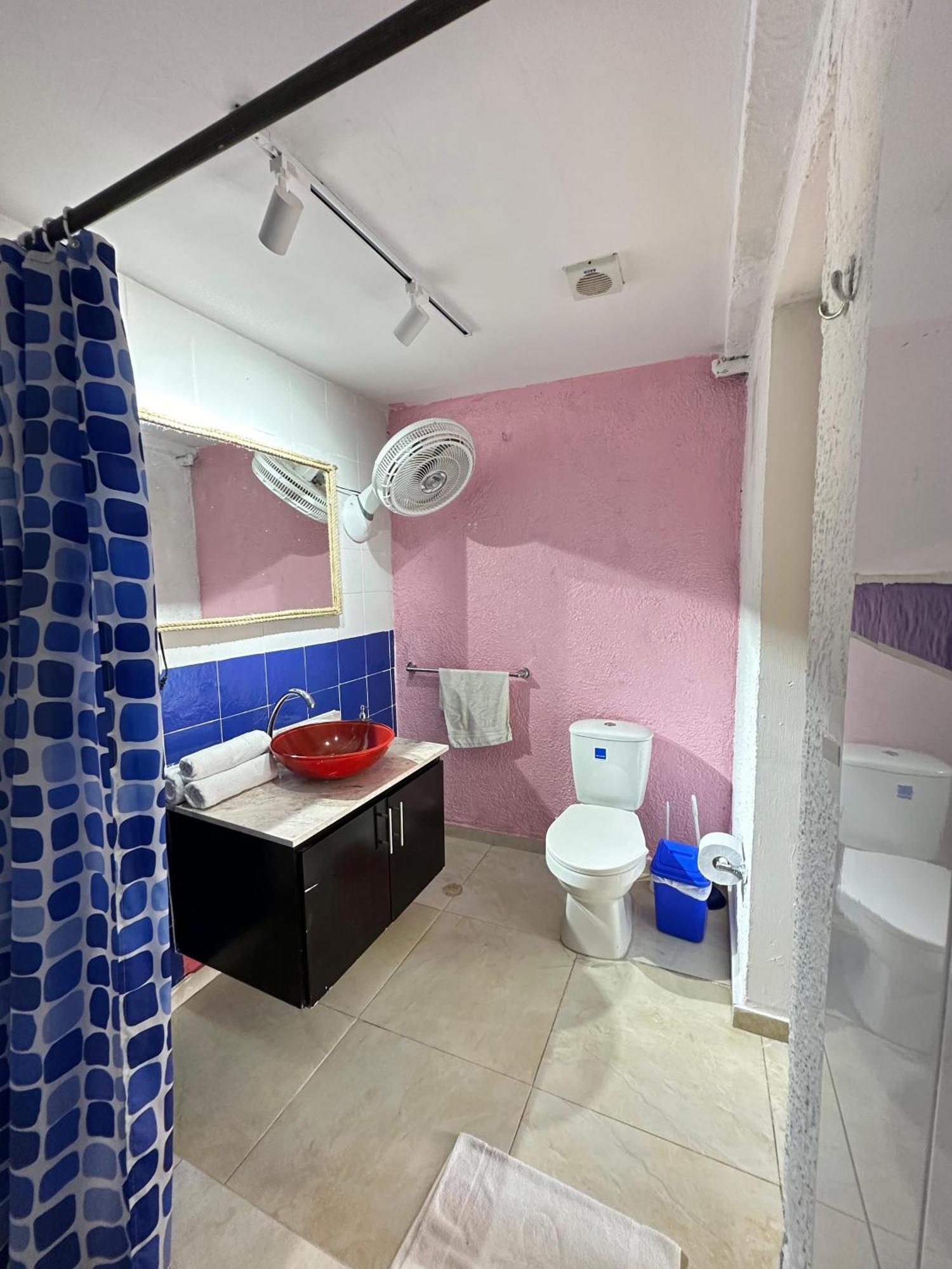 Casa Del Puerto Hostel & Suites Картахена Номер фото